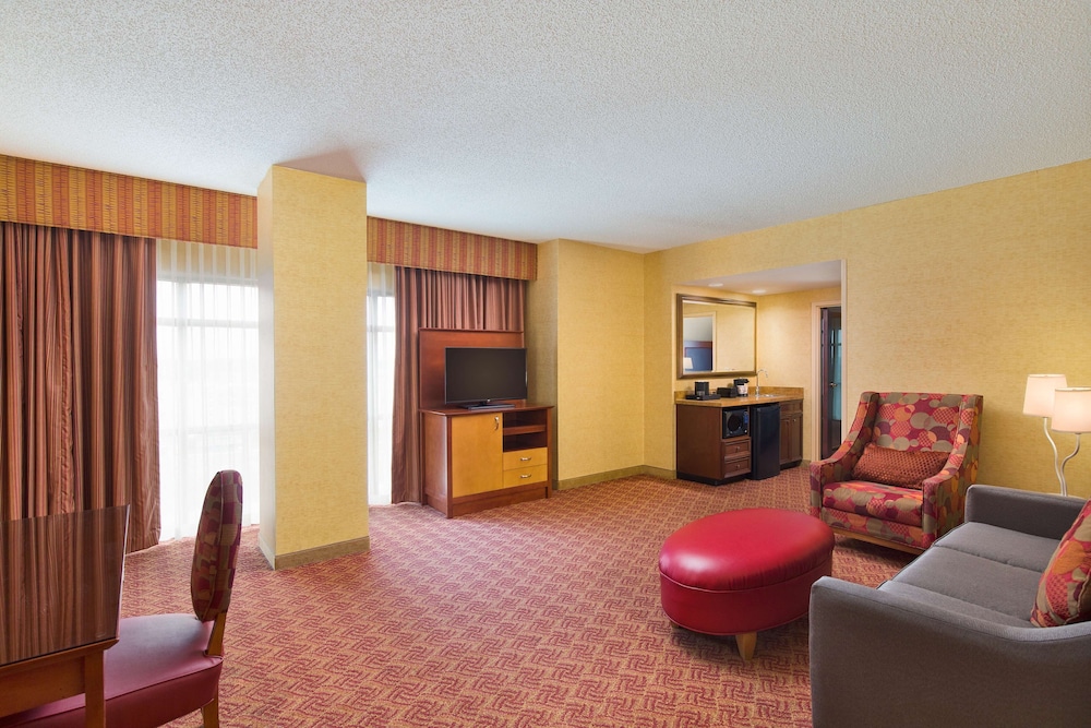 Embassy Suites by Hilton Charlotte Concord Golf Resort & Spa 45/74