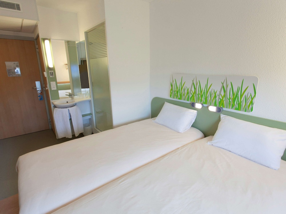 Ibis Budget Cherbourg La Glacerie 22/57