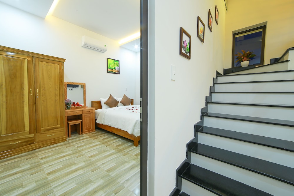 Nhu Y Homestay 19/35