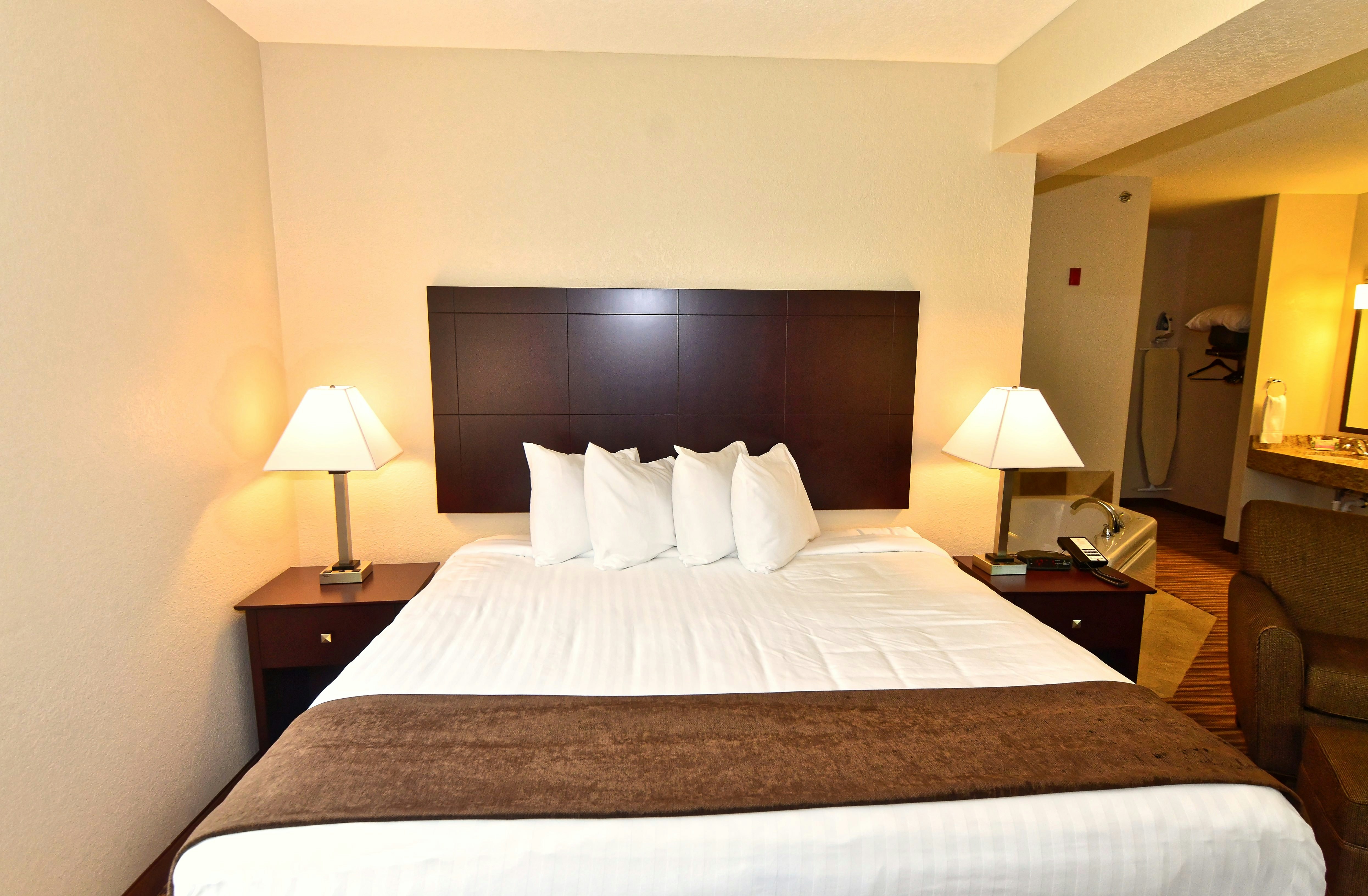 Cobblestone Inn Suites Clarion 19/50