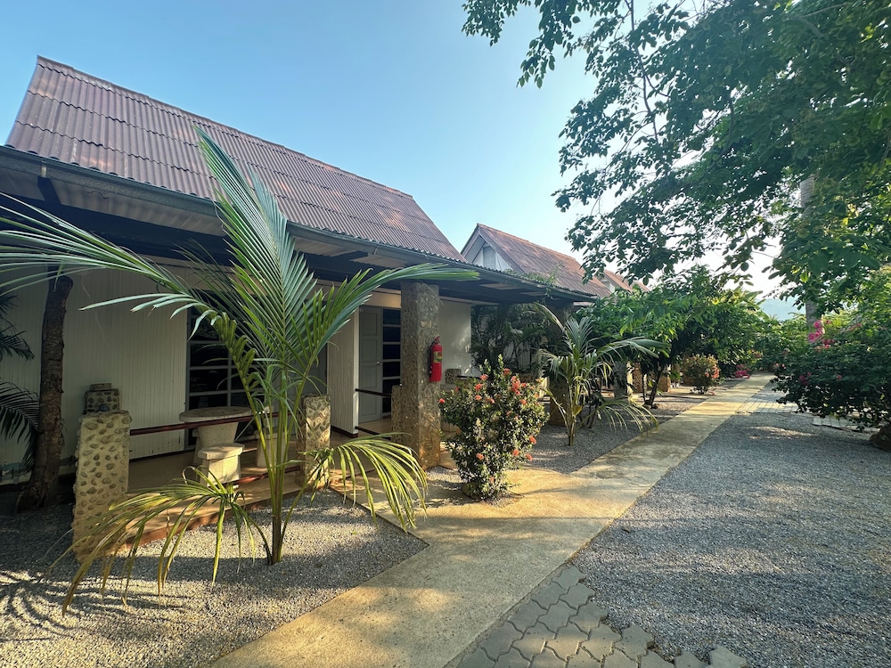 Blue Beach Resort 17/20