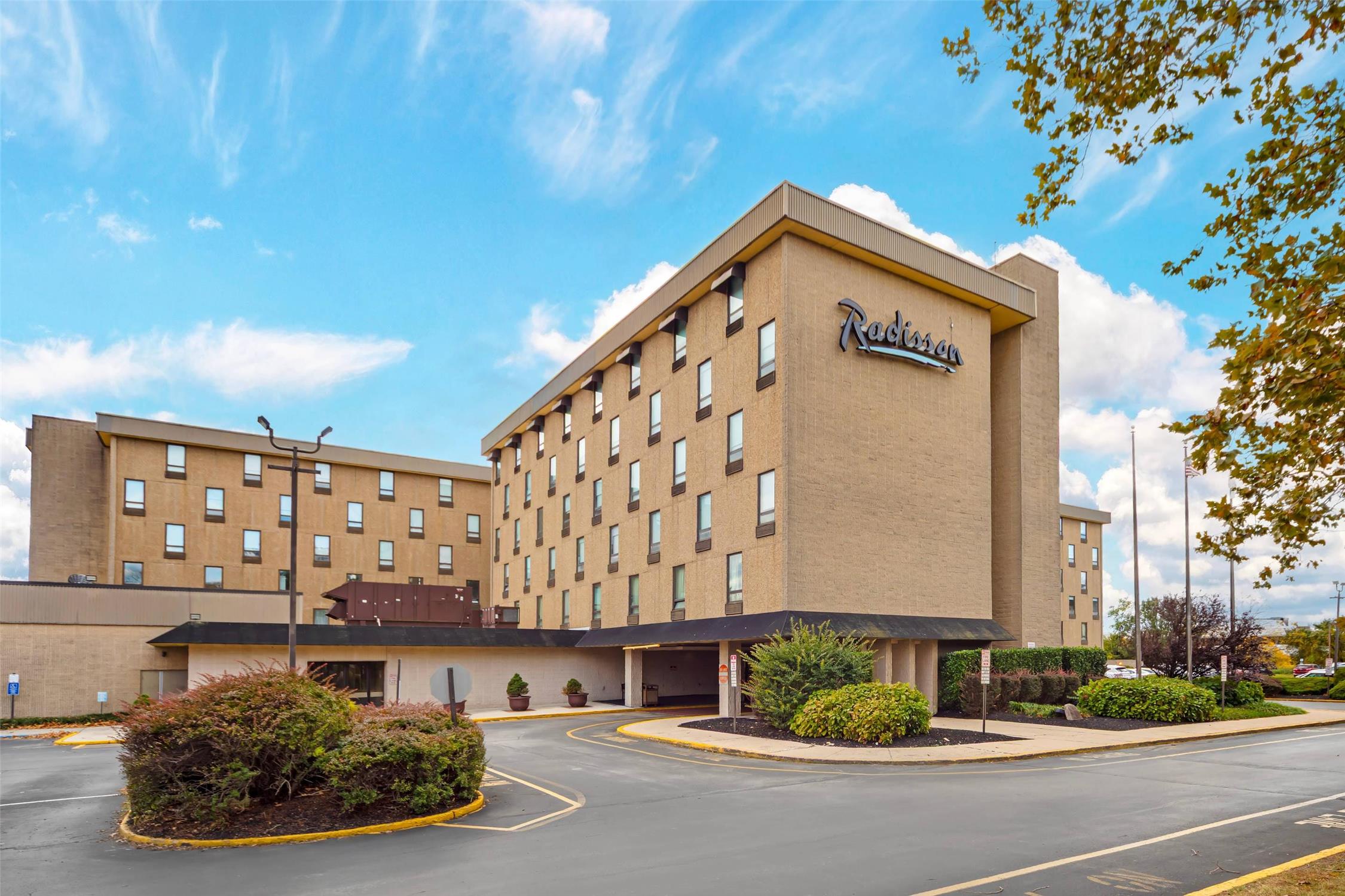 Radisson Hotel Philadelphia Northeast 2/79