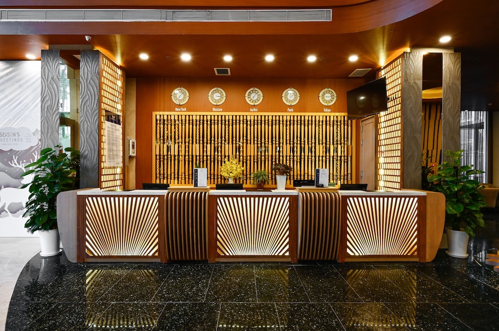 Muong Thanh Grand Saigon Centre Hotel 9/71