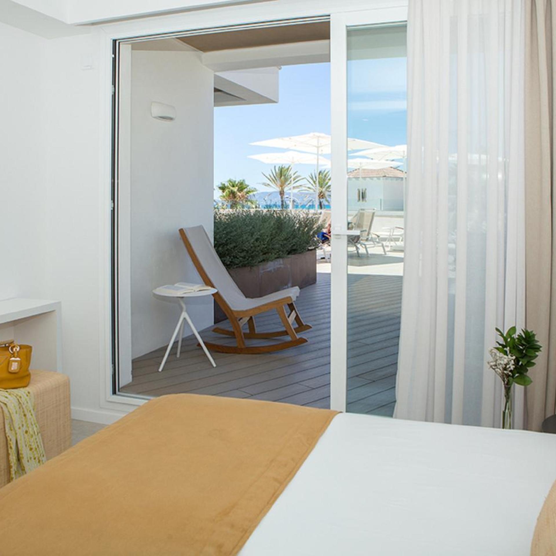 Superior, Double Bed, Flamingo 3/5