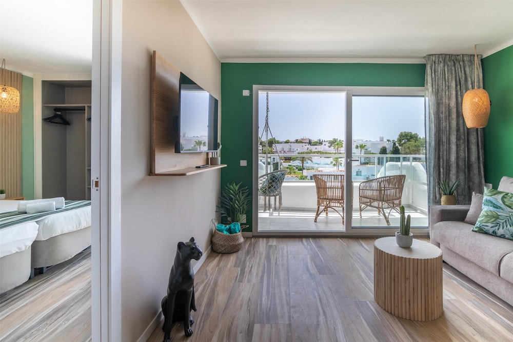 Marsenses Natura Olea Hotel 62/62