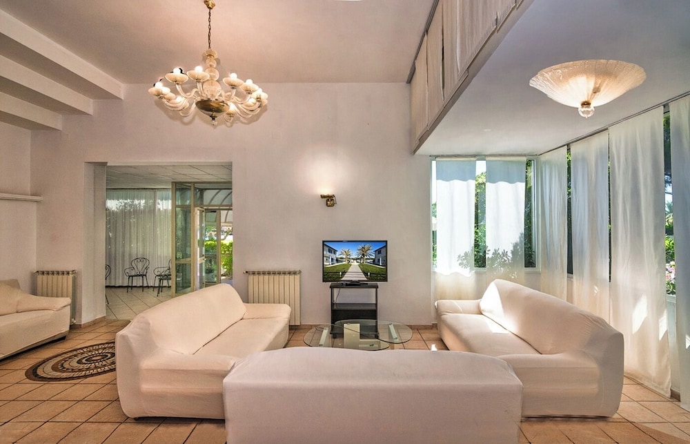 Hotel Ambasciatori 40/62