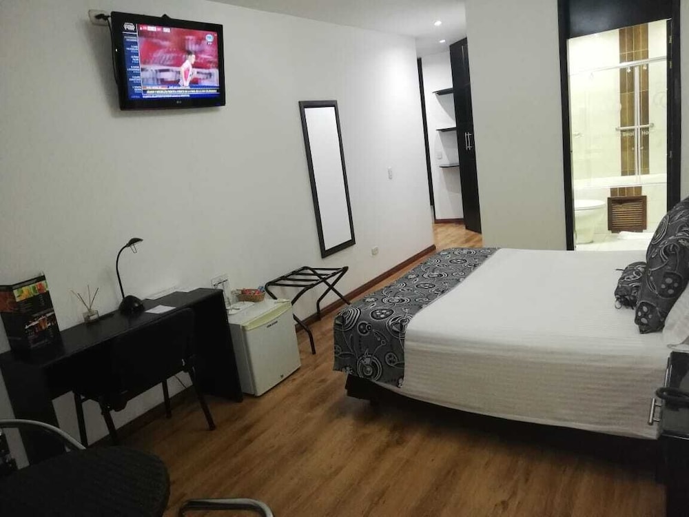 HOTEL SANTAFE REAL 14/23