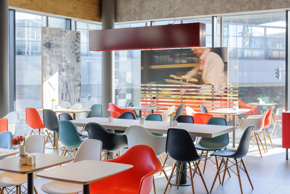 Ibis Wien Hauptbahnhof 52/69