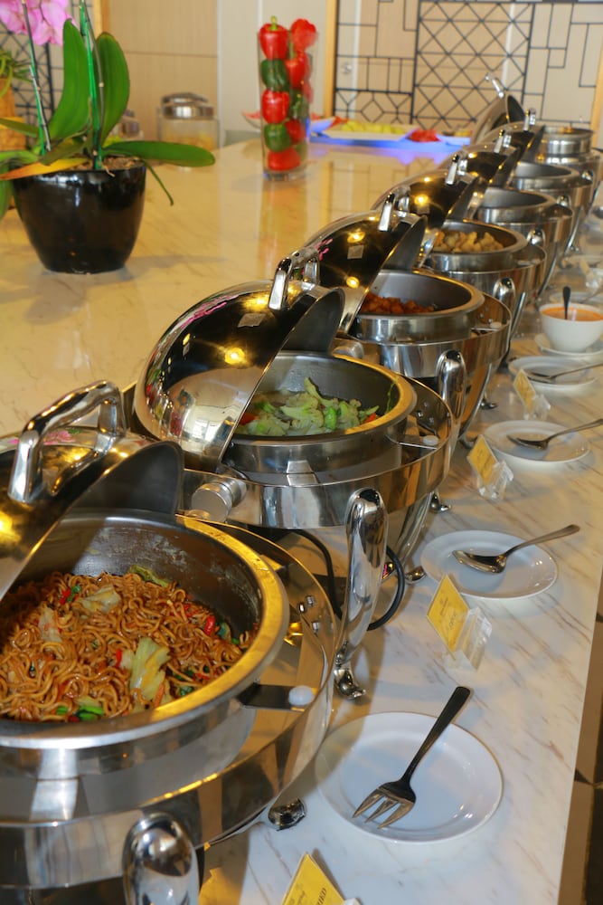 Hotel Santika Mega City Bekasi 40/49