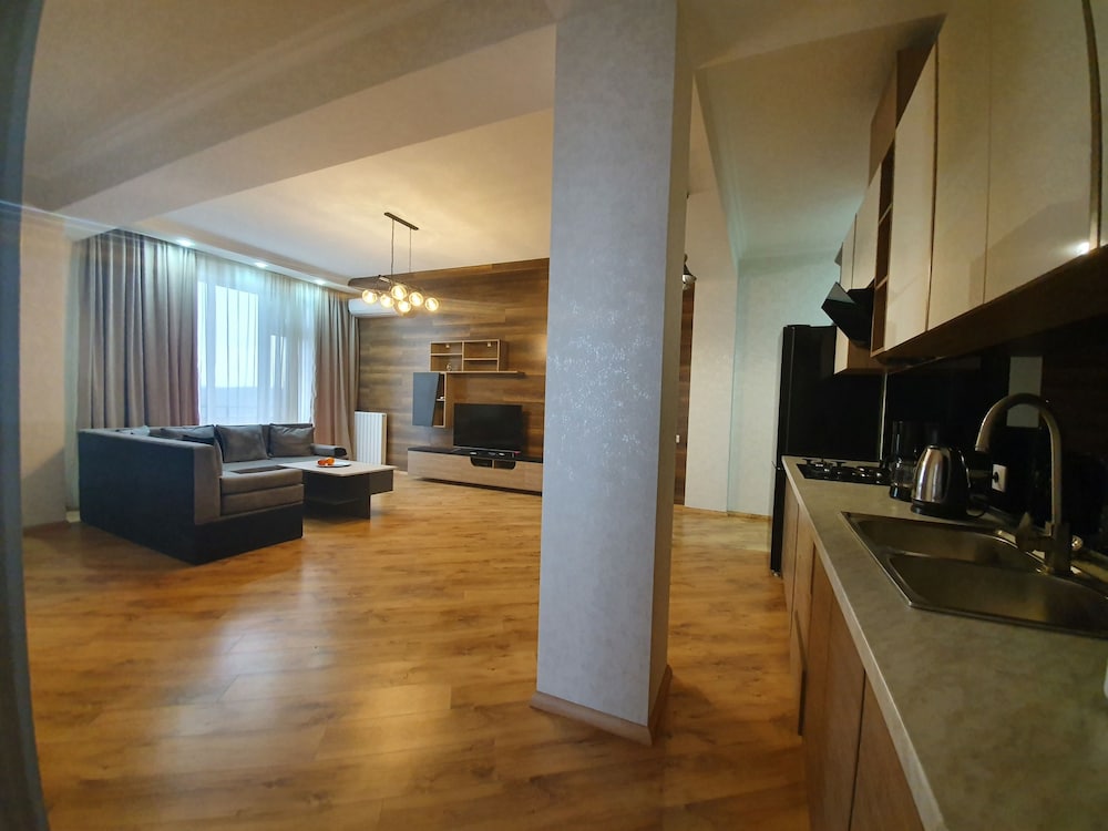 Vazi Aparthotel 5/49