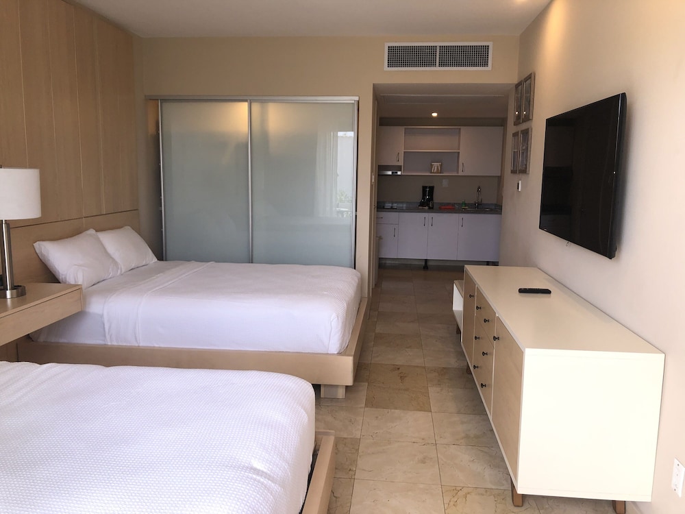 The Mill Resort & Suites 15/66