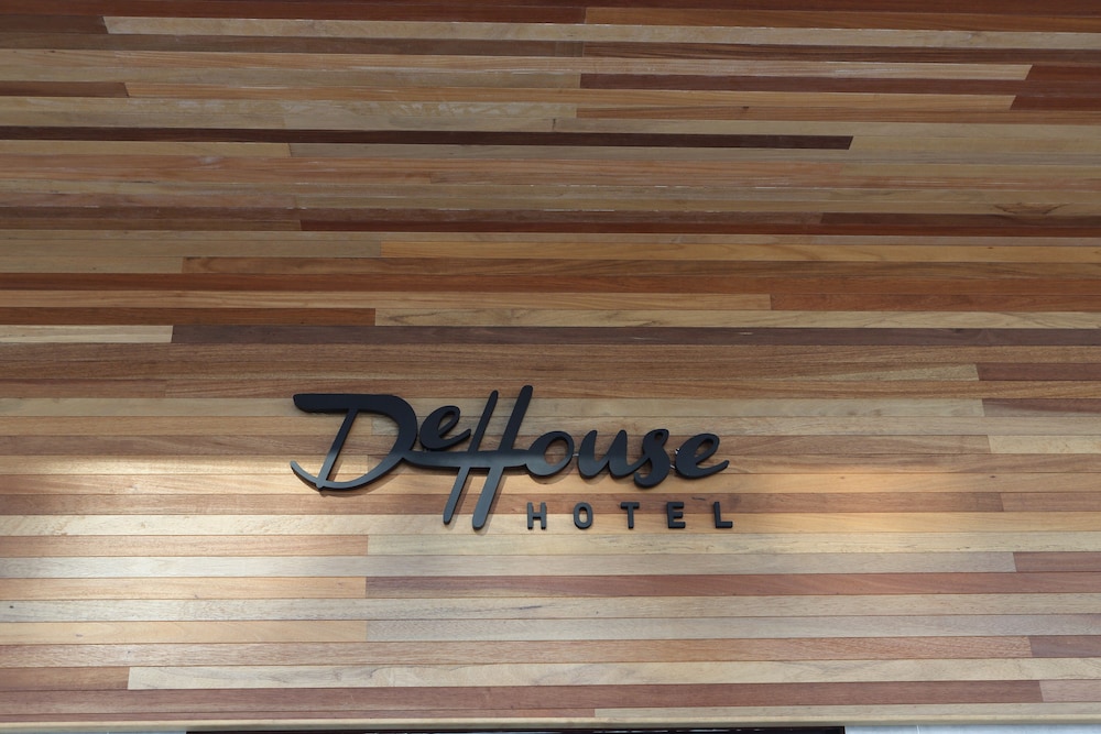 De House Hotel 28/50