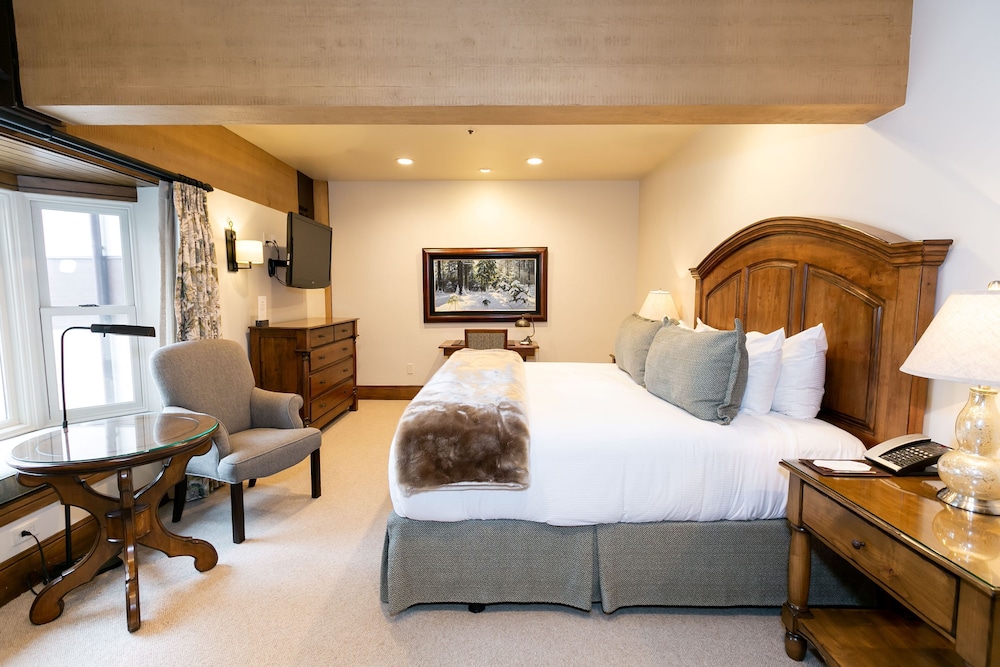 3 Bedrooms, Luxury, Suite, 3 King Beds, Queen Murphy Bed, Hot Tub