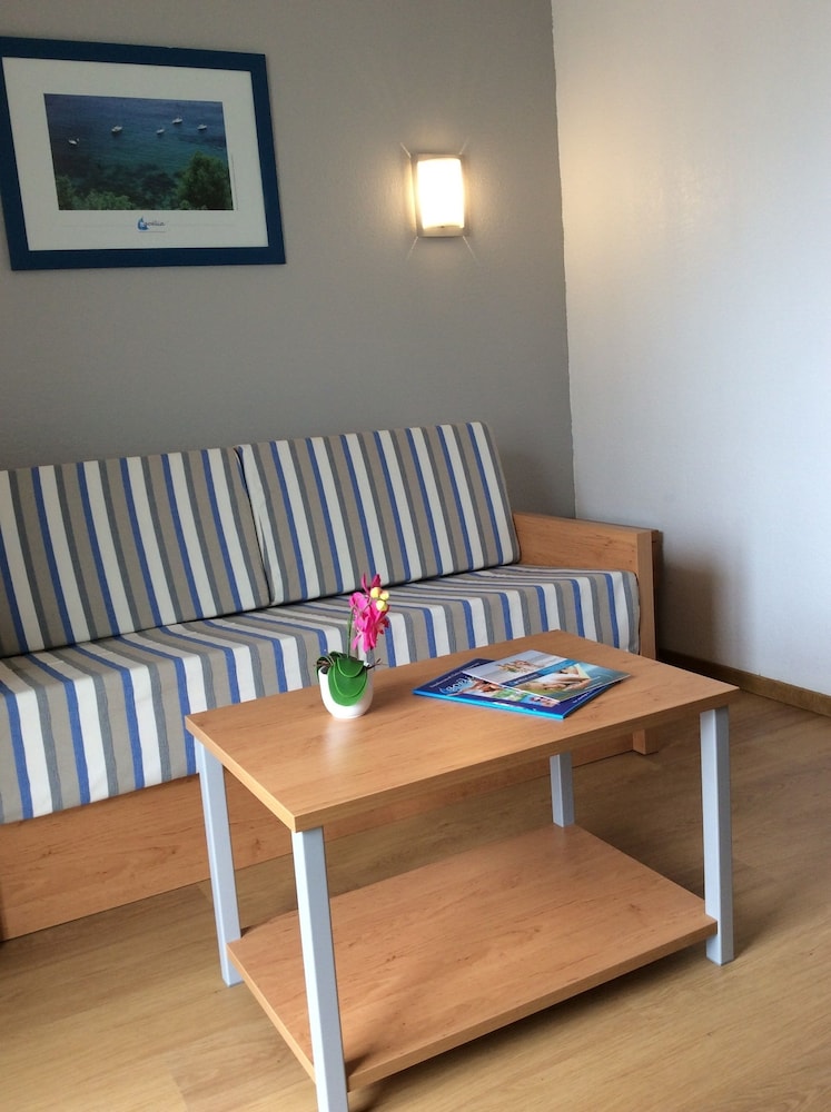 Apparthotel Goelia Sun City 30/48