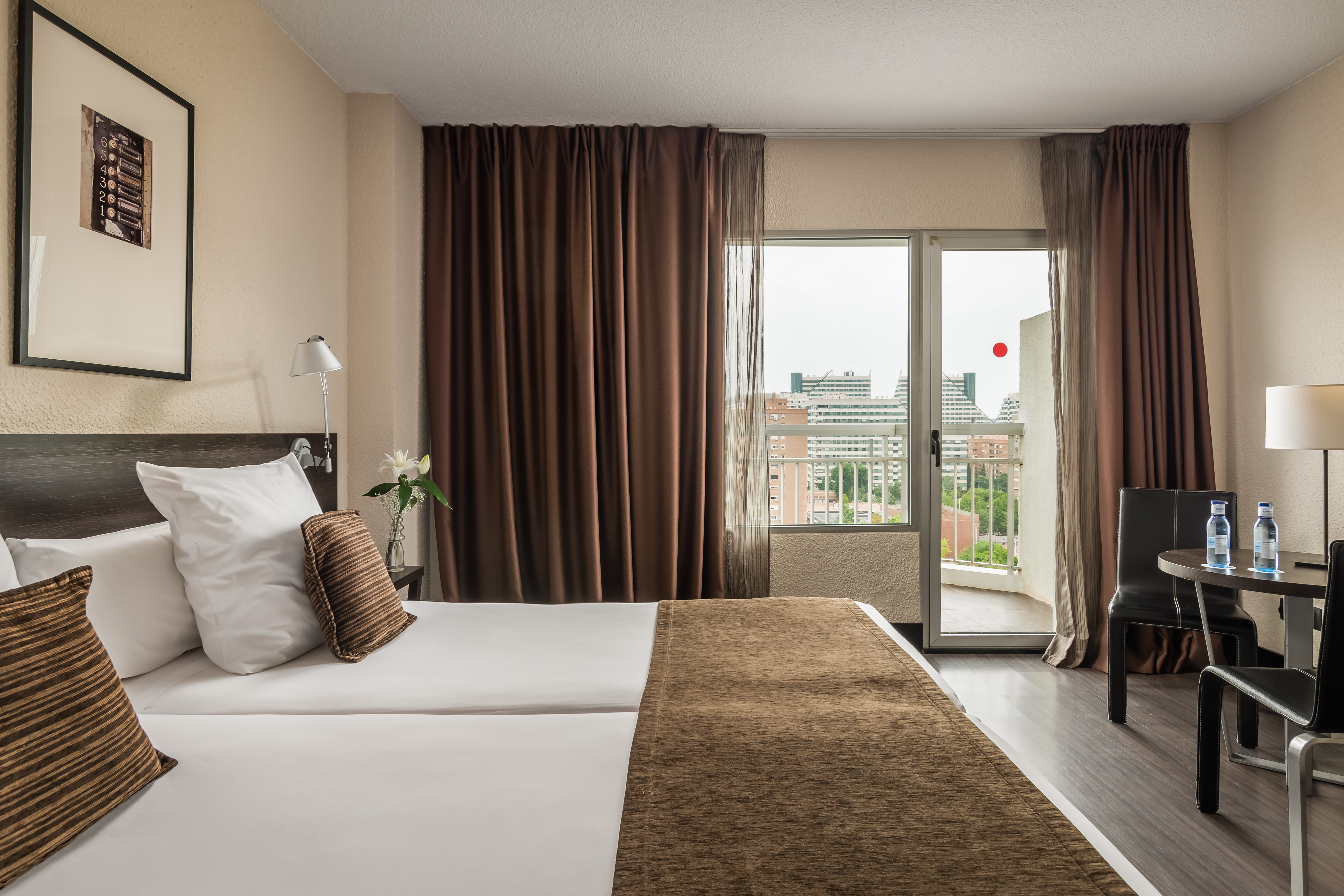 Room, Double Bed