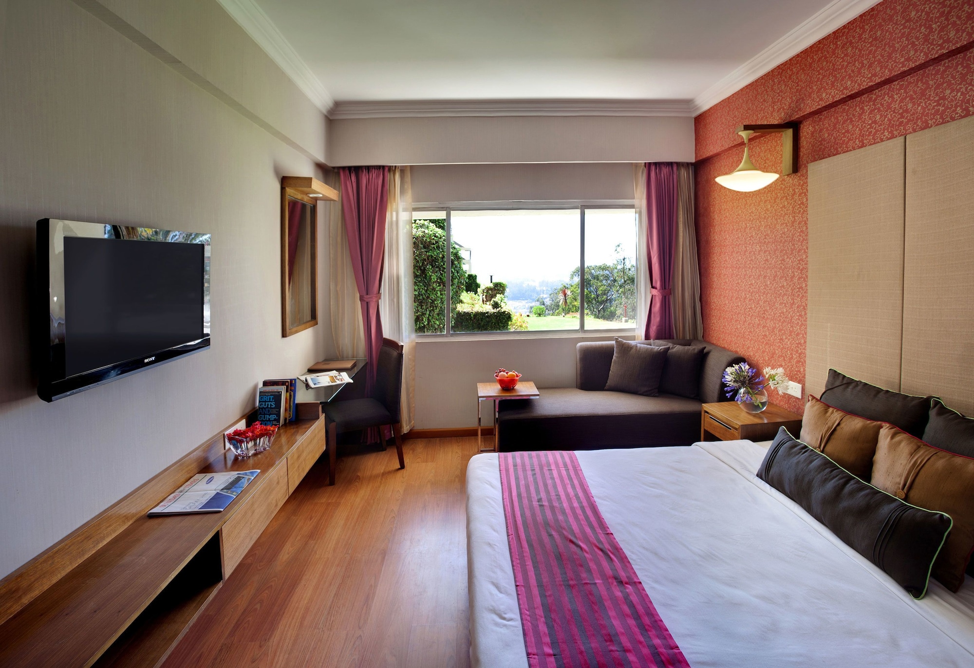 PREMIER, DOUBLE BED