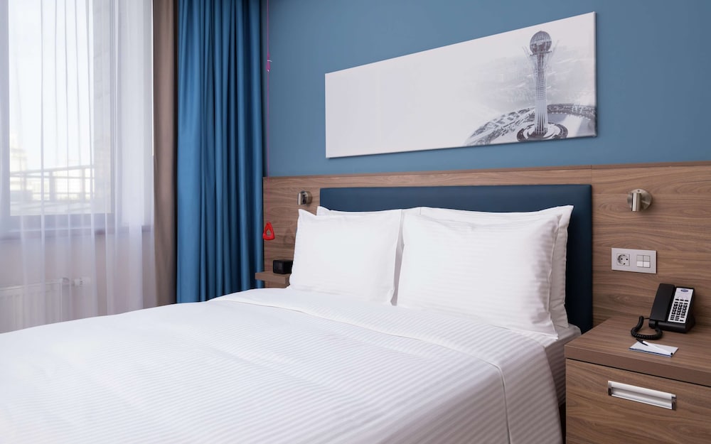 Hampton by Hilton Astana Triumphal Arch 17/53