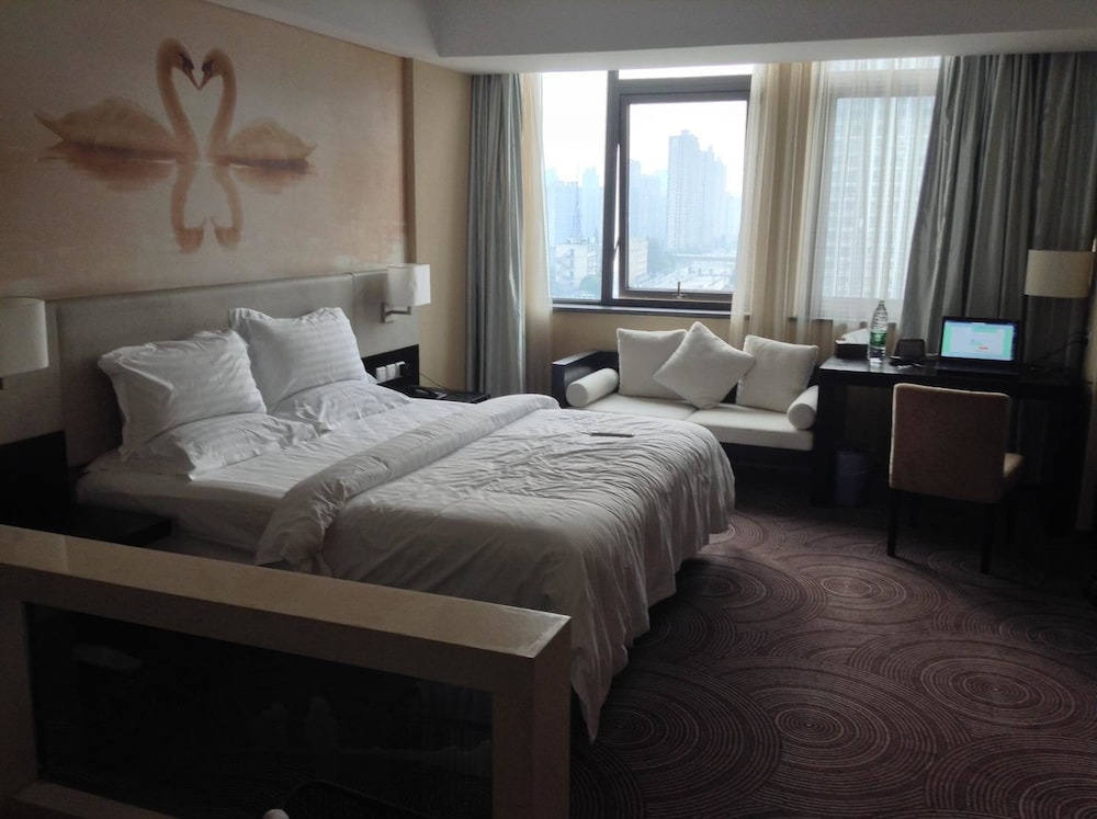 Metropolo Jinjiang Hotels (Wuhu Wanda Plaza) 9/34