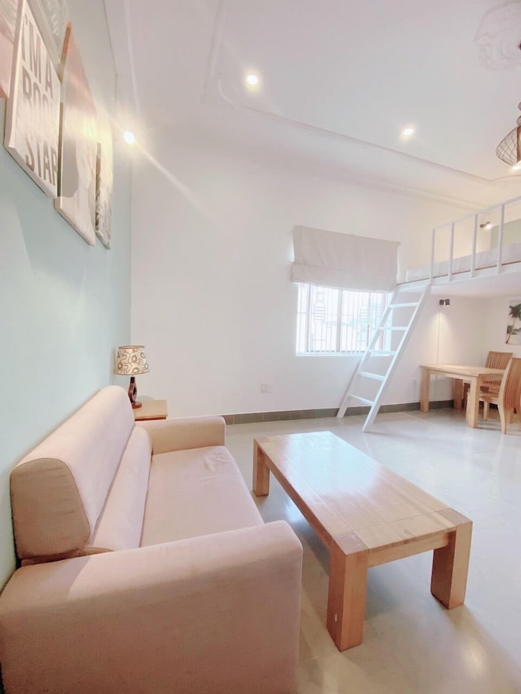 Halo Serviced Apartment 35/50