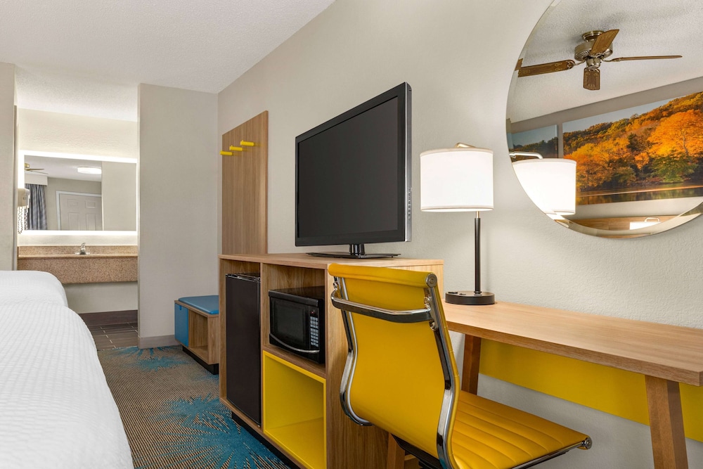 Days Inn by Wyndham Demopolis 45/61