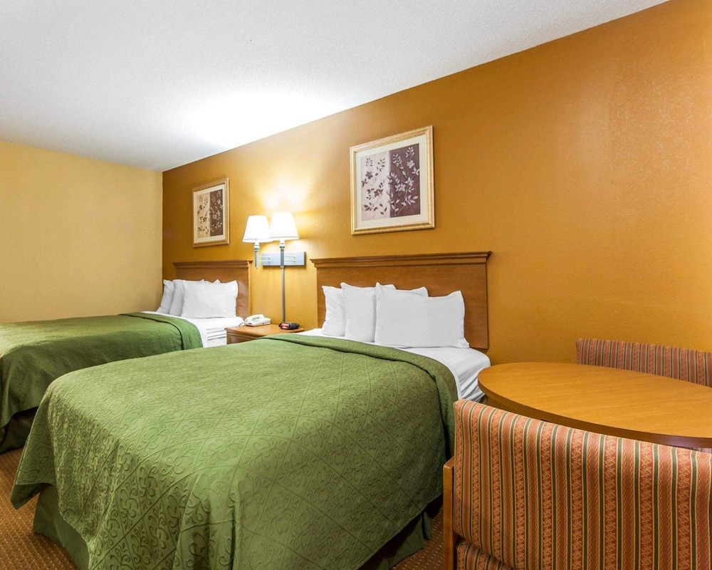 Quality Inn & Suites Cartersville North 20/42