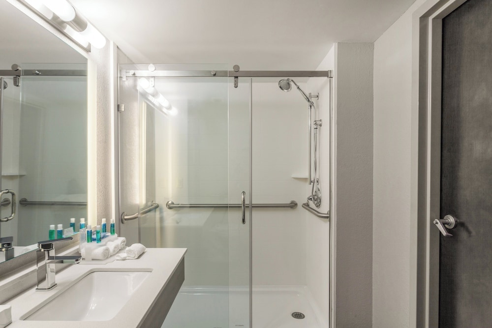 Holiday Inn Express Suites Augusta West Ft Gordon Area 69/69