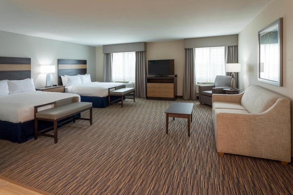 GrandStay Hotel & Suites Cannon Falls 26/40
