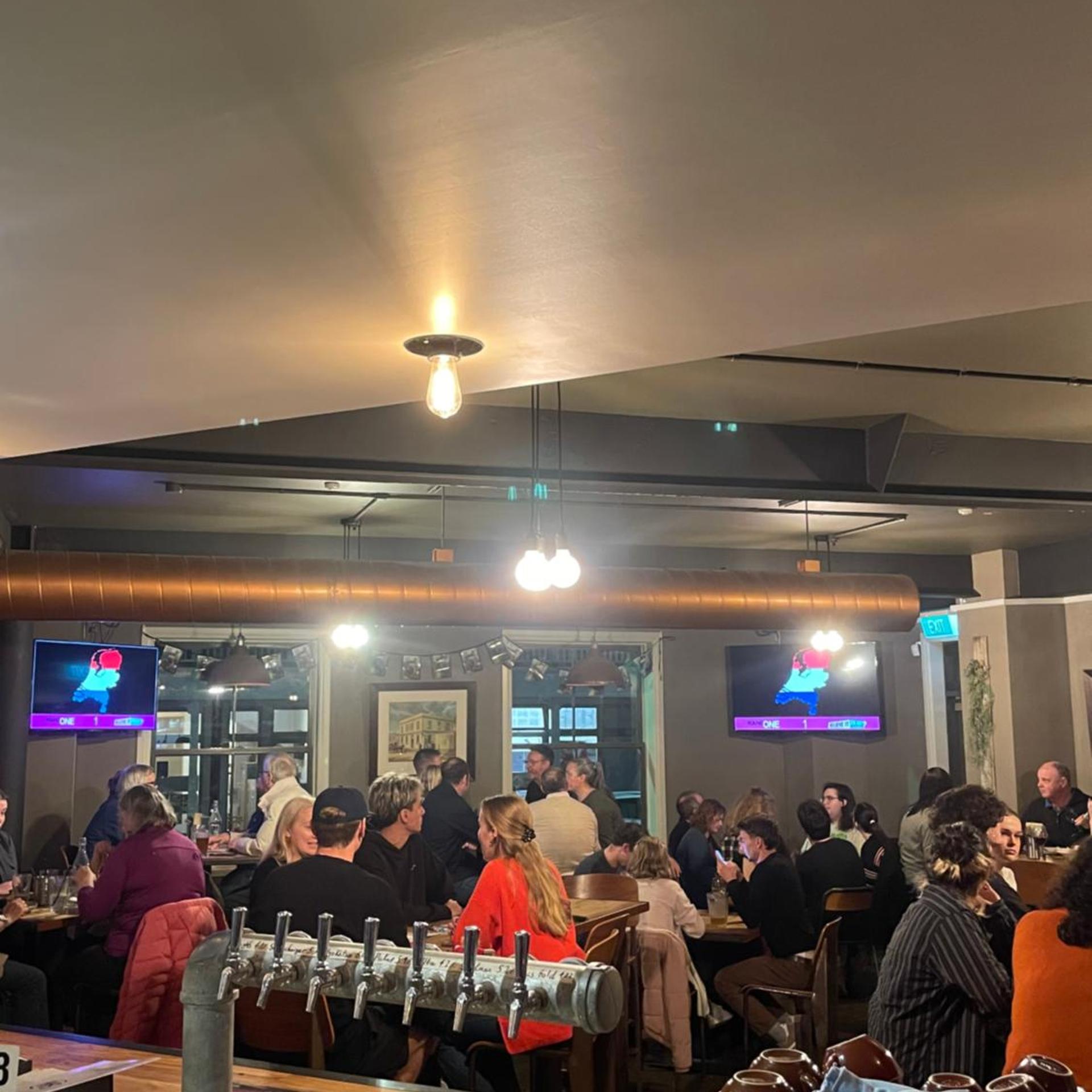 The Shepherds Arms Hotel 26/32