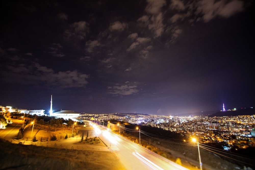 Lisi Hills Hotel 43/50