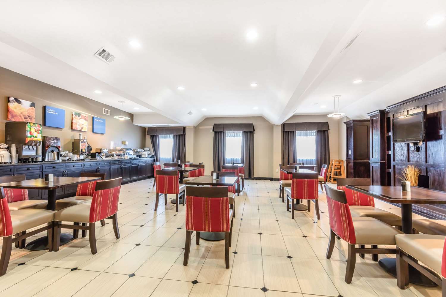 restaurant cafeteria