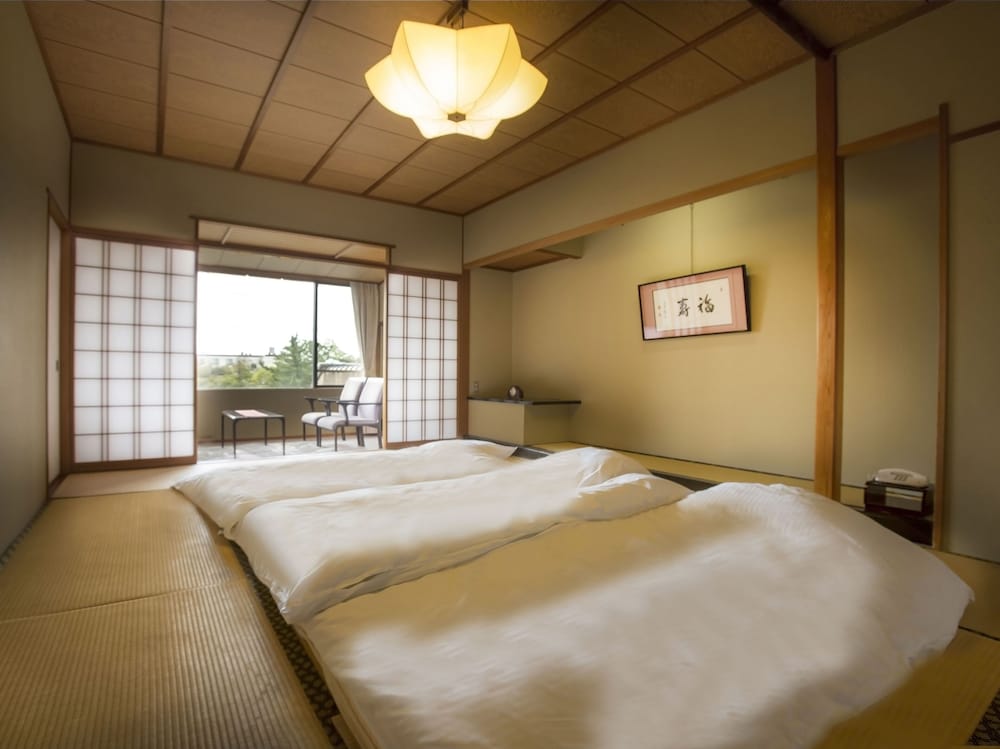 HOTEL YAGI 8/50