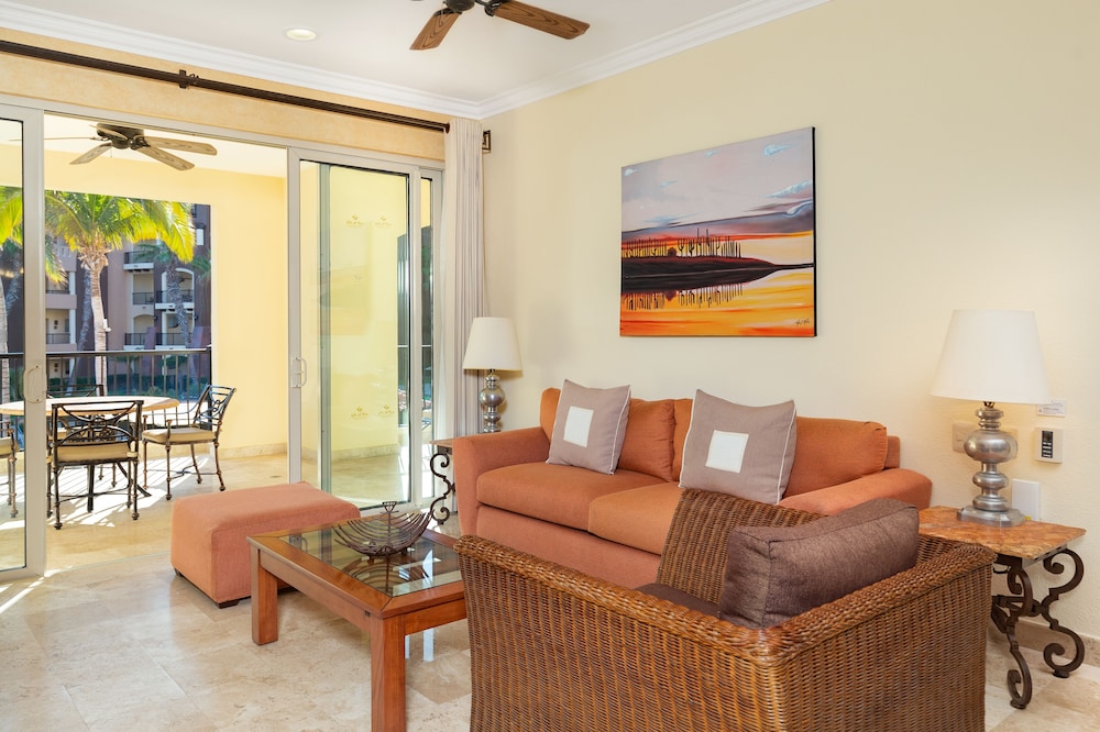 Villa Del Arco Beach Resort And Spa 59/78