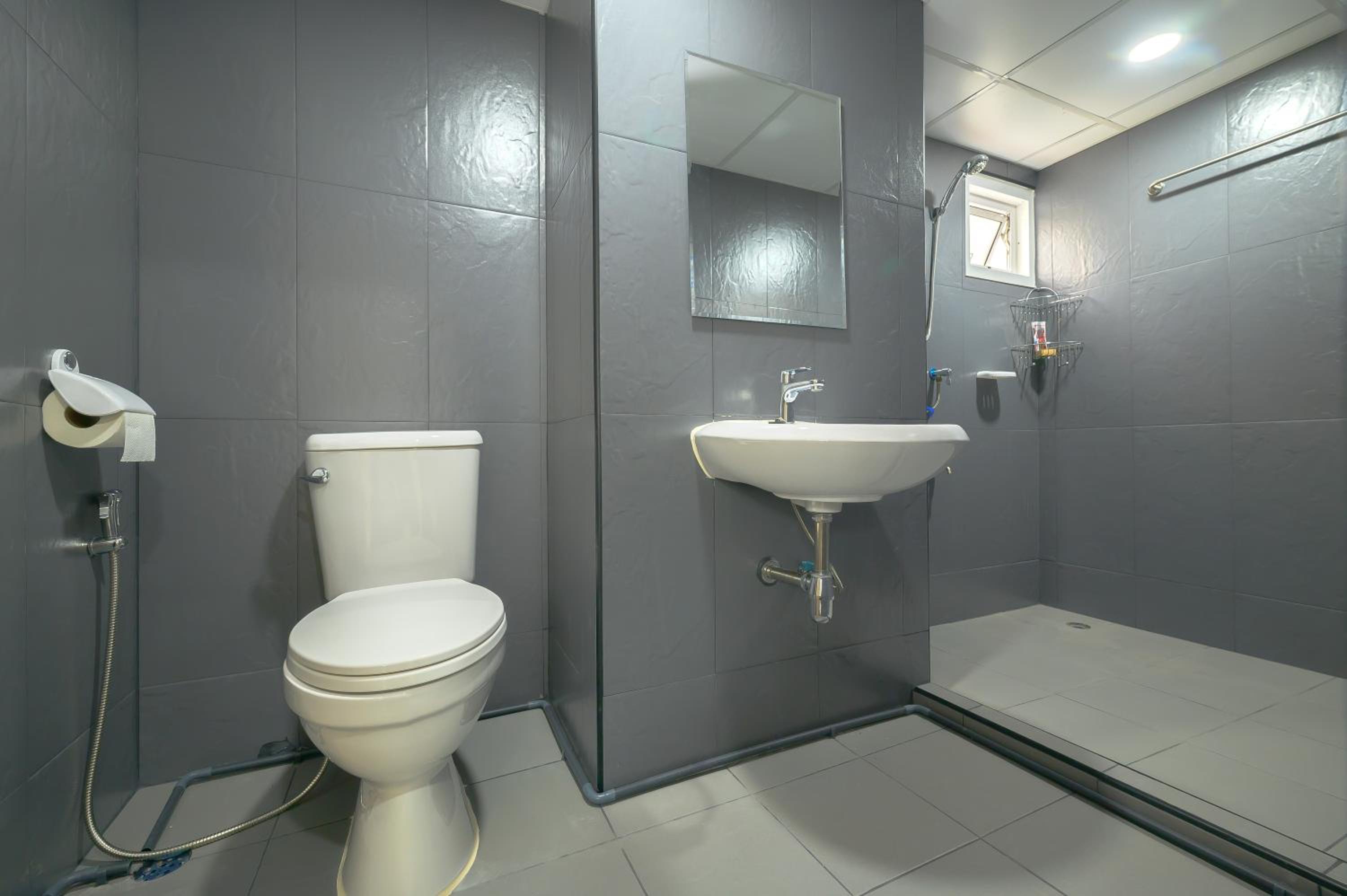 RedDoorz Plus Hoenhao Boutique Hotel Ratchada 35/36