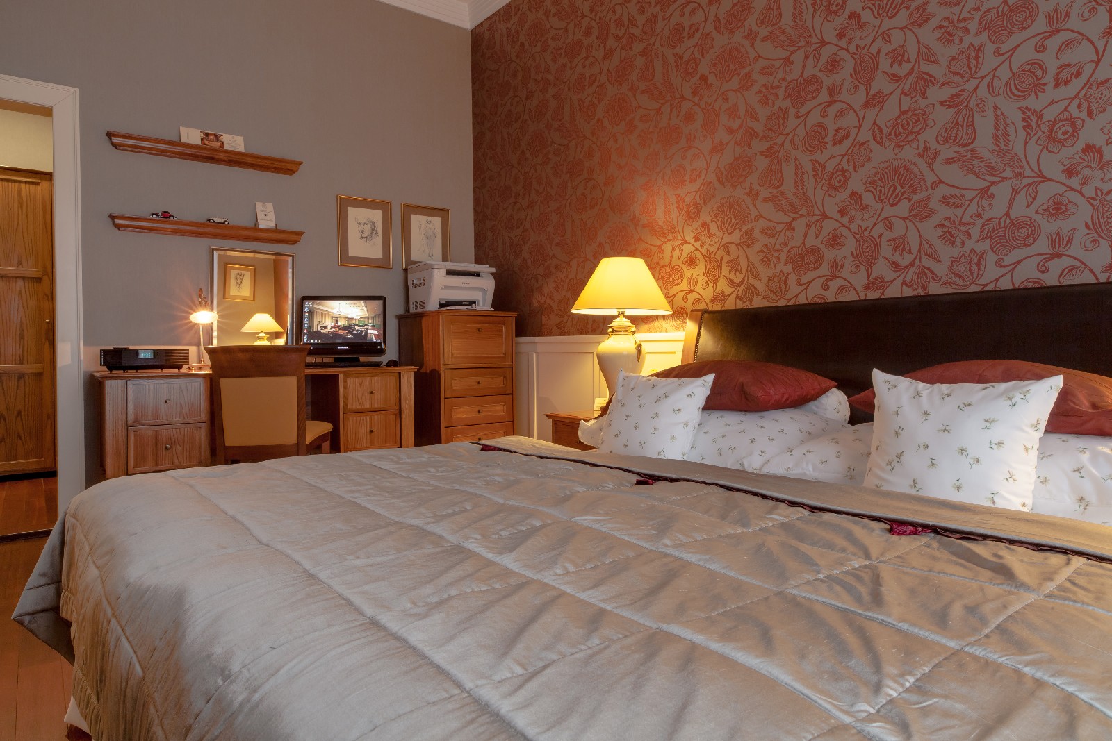 Classic, Double Bed