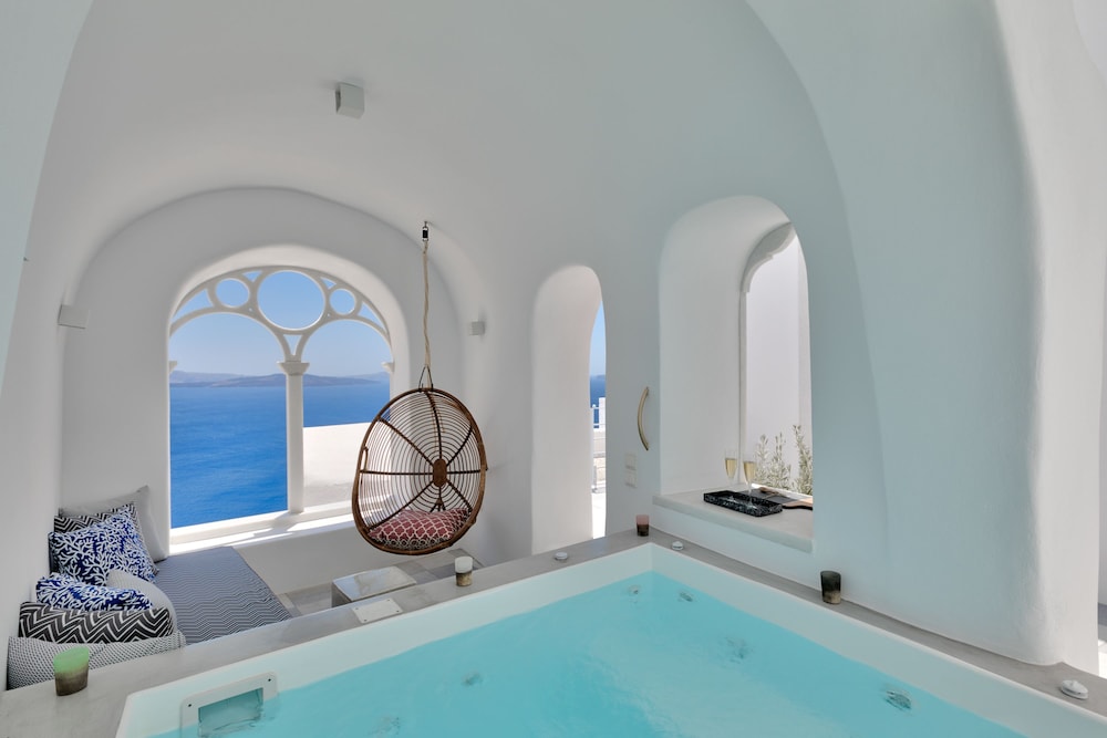 Namaste Suites By Caldera Houses 28/50