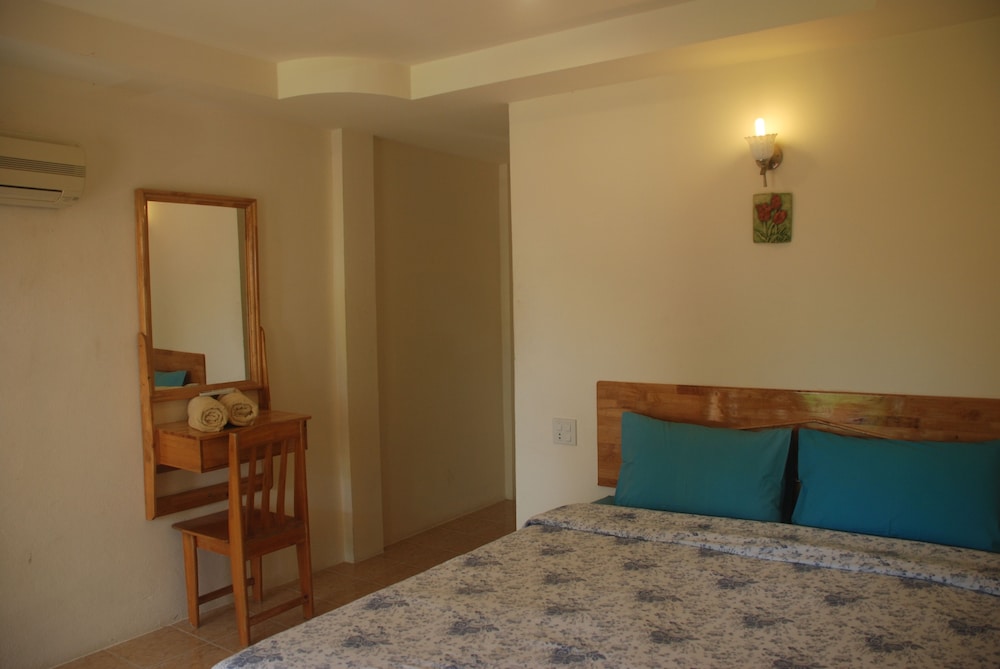 Bounty Resort 40/74
