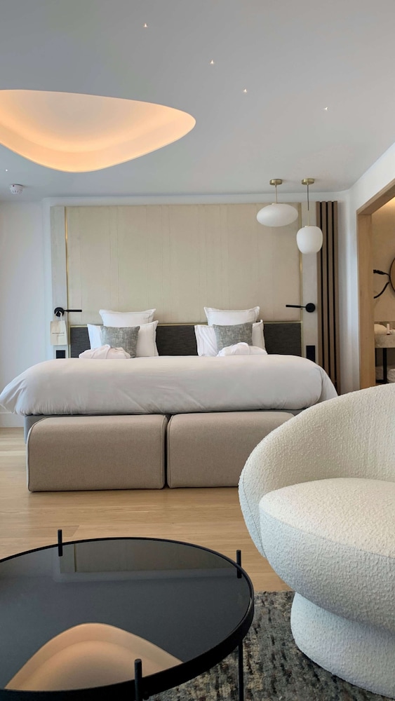 Golden Tulip Lyon Ouest Techlid - Hotel & Spa 17/76
