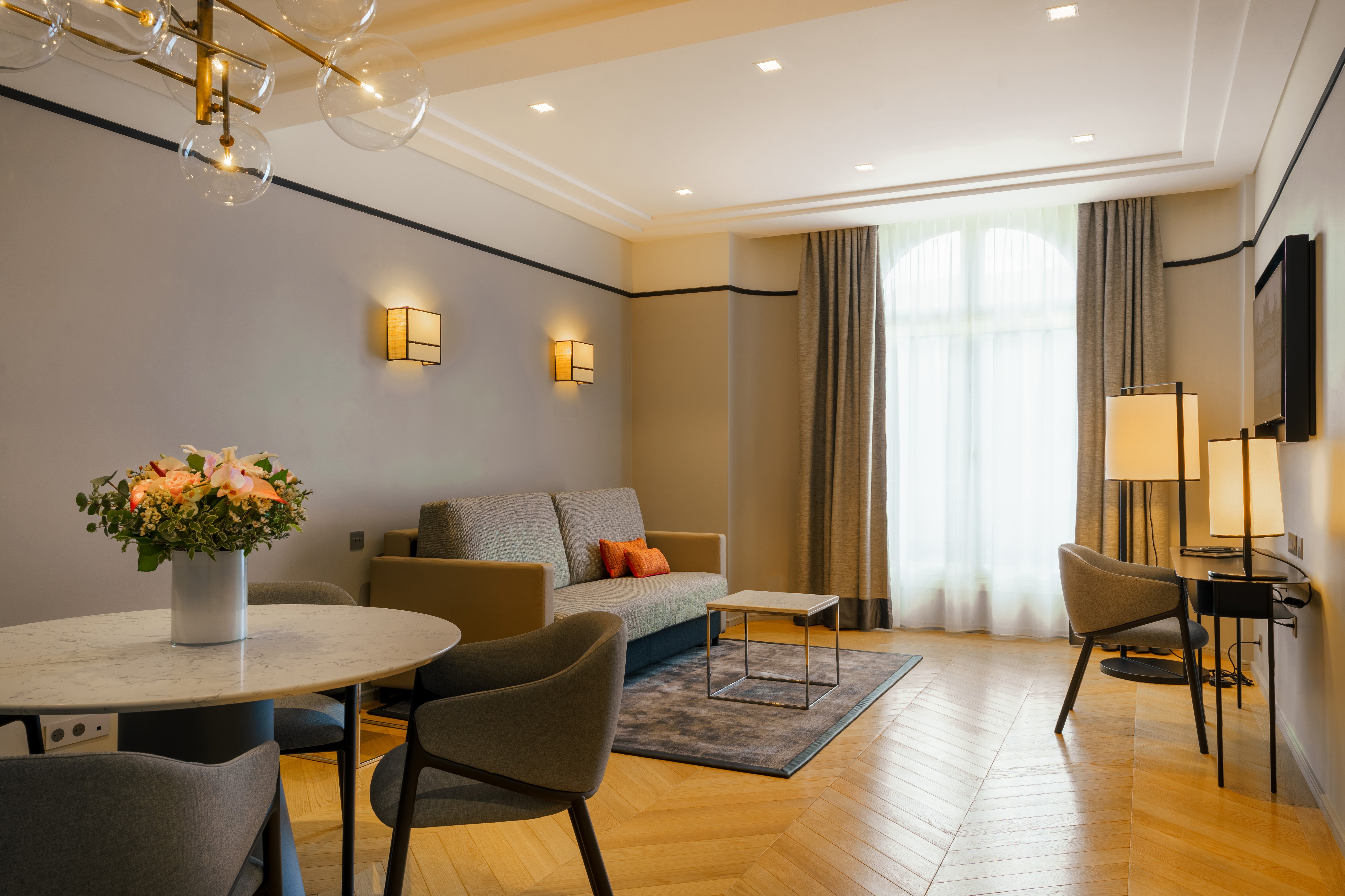 Fraser Suites Le Claridge Champs-Elysees 42/67
