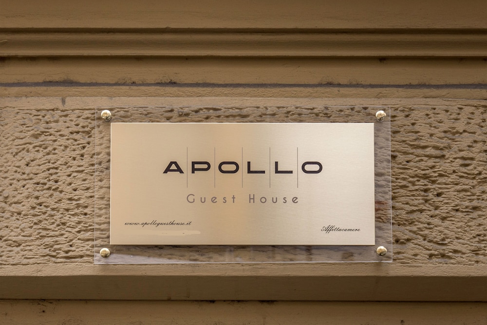 Apollo Guest House 32/50