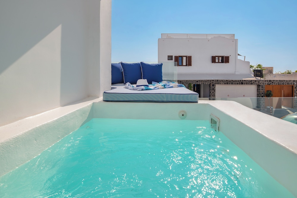Harmony Suites 44/50