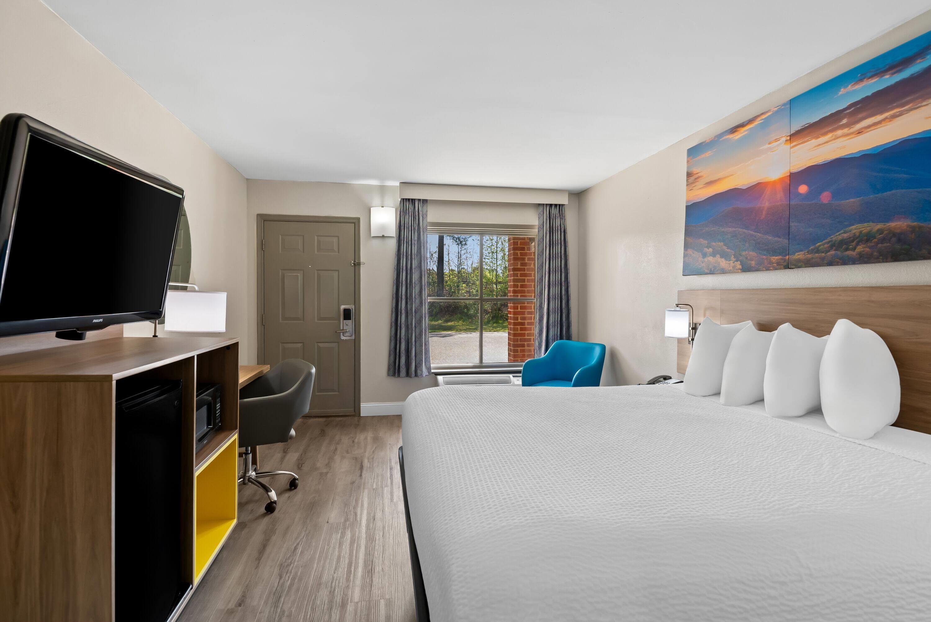 غرفة بسرير كينج، Days Inn by Wyndham Petersburg/South Fort Lee 3/4