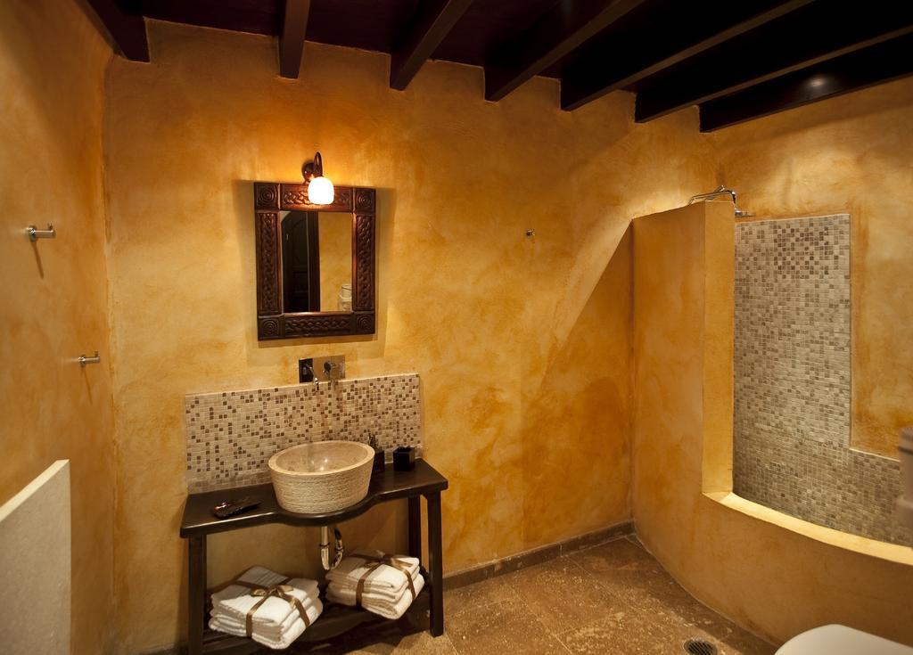 جناح بسرير كينج، Spirit Of The Knights Boutique Hotel 5/5