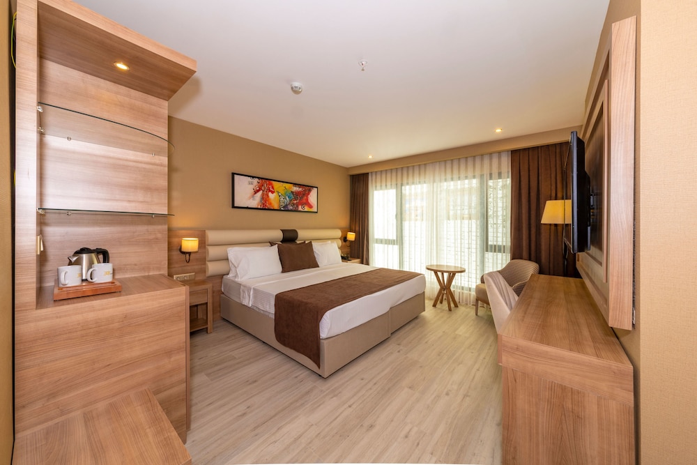 38 Hotel 6/64