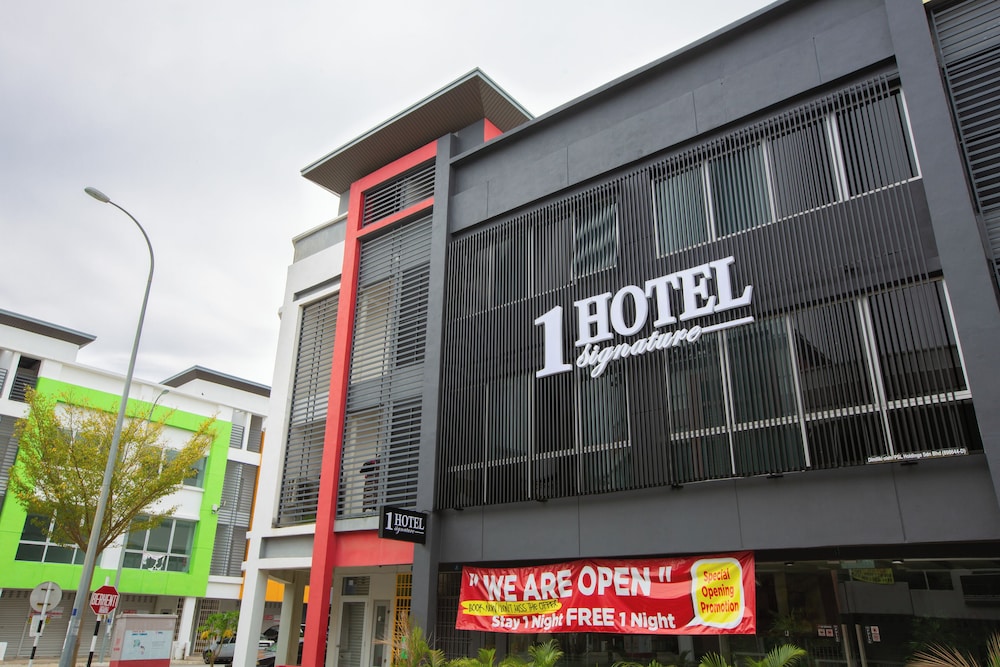 1 Hotel Signature Port Dickson 2/18