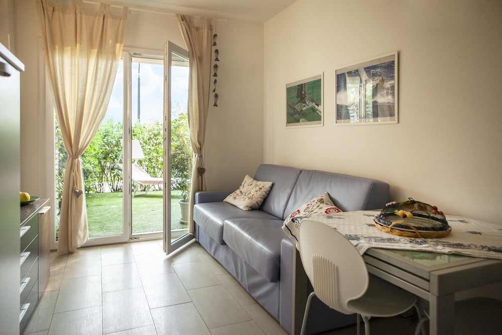 1 BEDROOM, COMFORT, APARTMENT, GARDEN VIEW, GROUND FLOOR