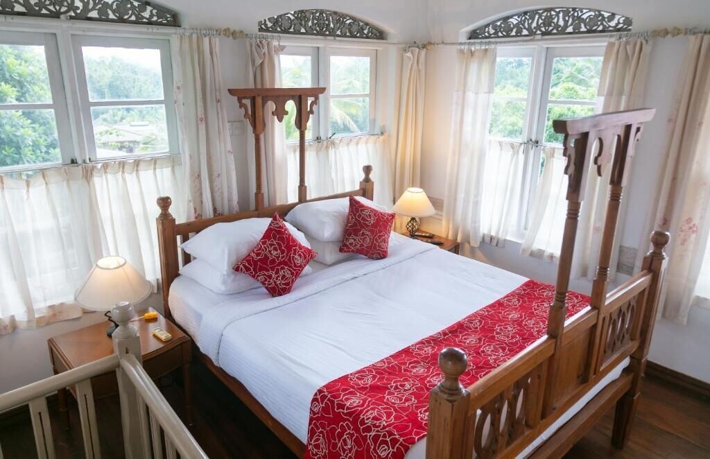 Duplex, Tower, King Bed