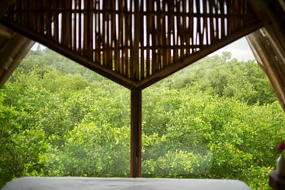 Mamasan Treehouses & Cabins 41/50