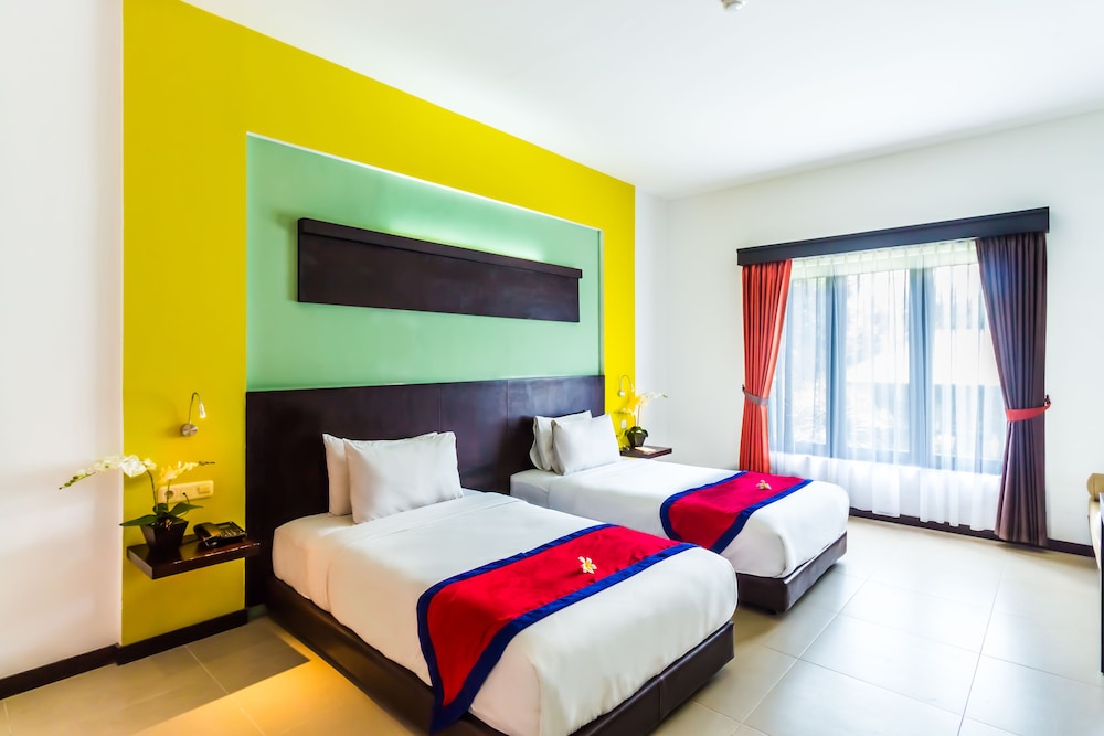 Ozz Hotel Kuta Bali 12/42