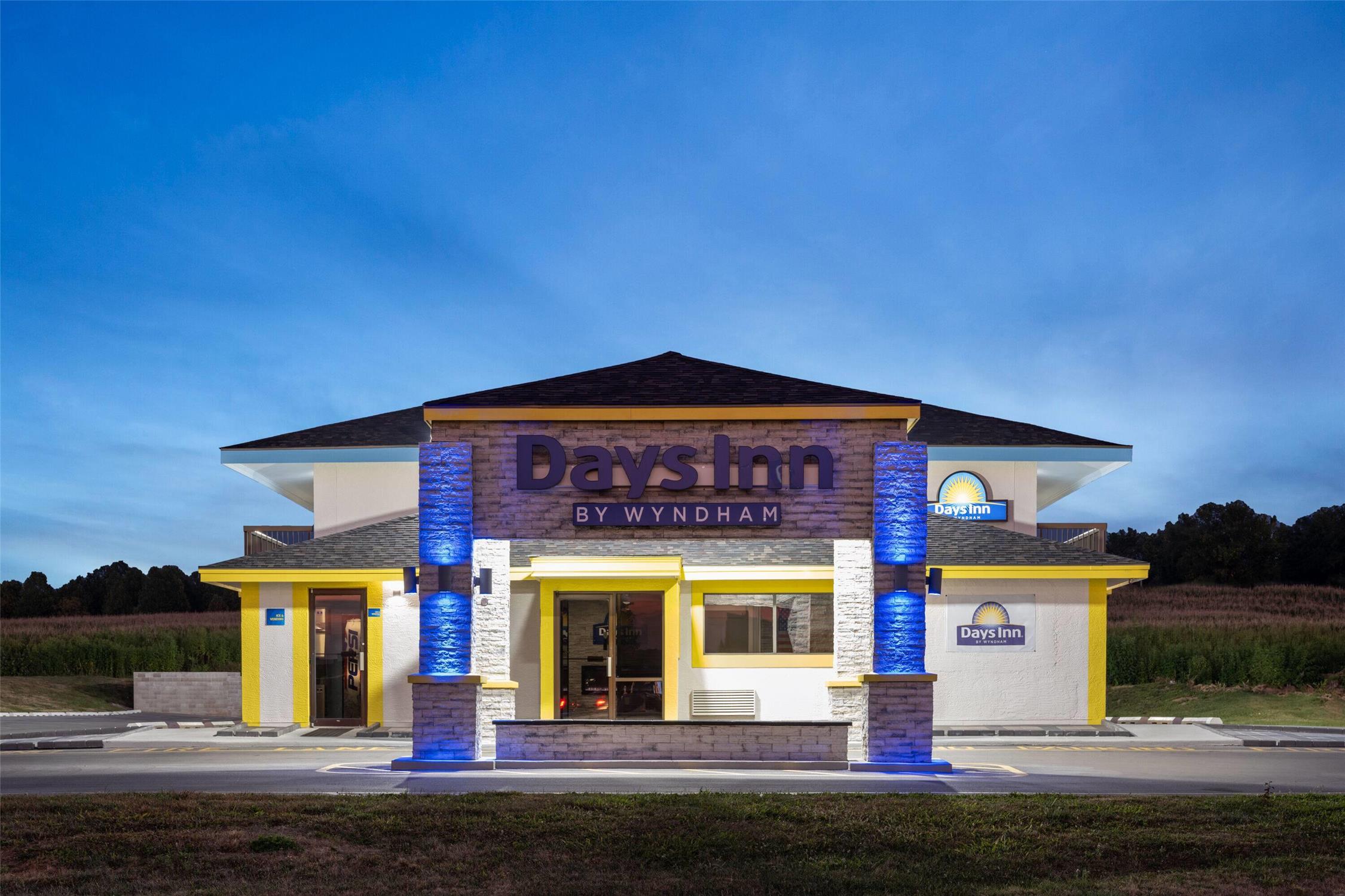 Days Inn by Wyndham Cloverdale Greencastle 4/50