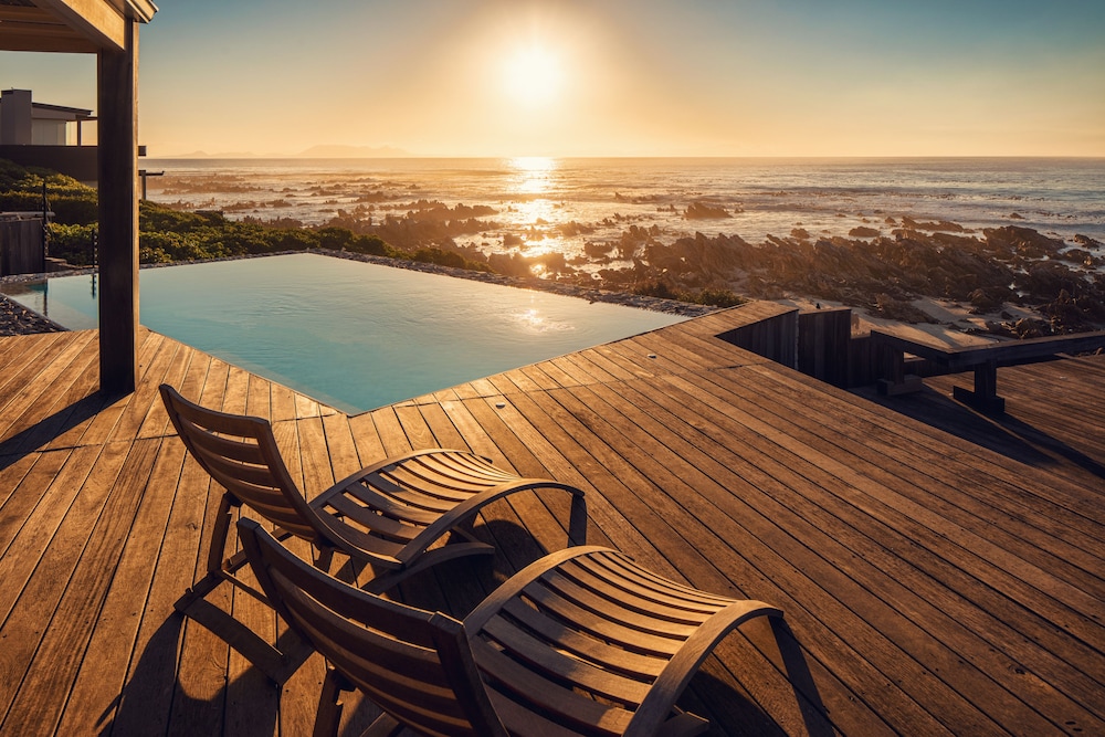 Pringle Bay Beach House by Cape Summer Villas 28/32